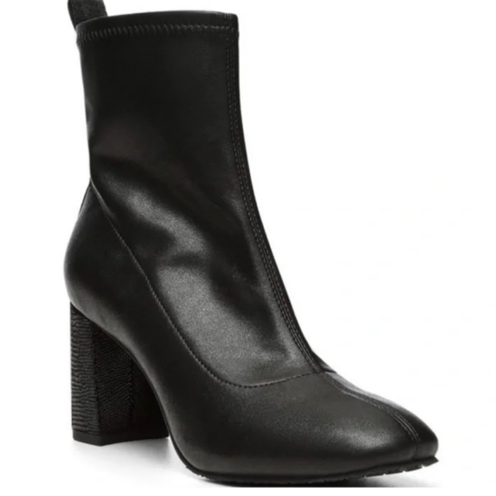 Donald Pliner Women’s Katie Black Boots Size 8.5 Leather